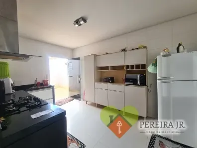 Casa com 3 Quartos à venda, 180m² no Água Branca, Piracicaba
