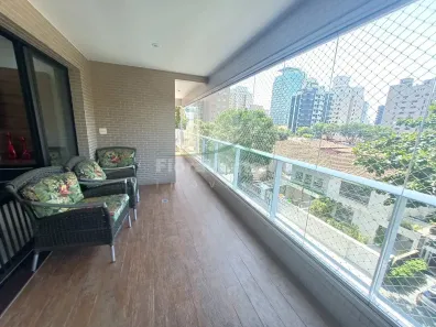Apartamento com 3 Quartos à venda, 247m² no Gonzaga, Santos