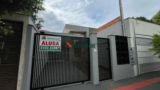 Casa com 3 Quartos para alugar, 96m² no Sabará I, Londrina