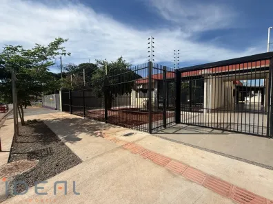 Casa com 4 Quartos à venda, 312m² no Zona 05, Maringá