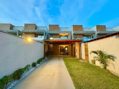 Casa de Condomínio com 3 Quartos à venda, 100m² no Olho D'água, Eusébio