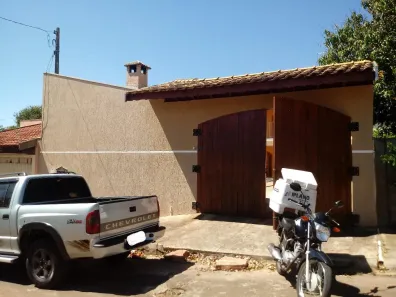 Sobrado com 2 Quartos à venda, 250m² no Residencial Itamarati, São Carlos