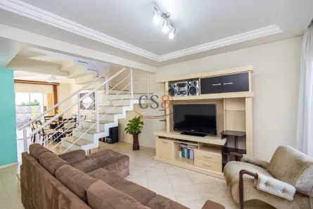 Sobrado com 3 Quartos à venda, 194m² no Santo Inácio, Curitiba