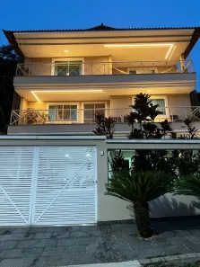 Casa de Condomínio com 4 Quartos à venda, 452m² no Taquara, Rio de Janeiro