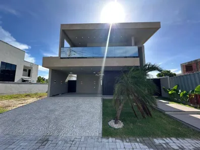 Sobrado com 4 Quartos à venda, 269m² no Urucunema, Eusébio