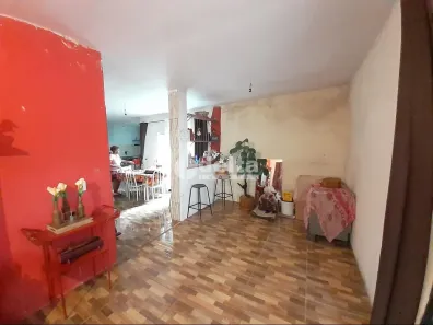Casa com 4 Quartos à venda, 138m² no São Jorge, Uberlândia