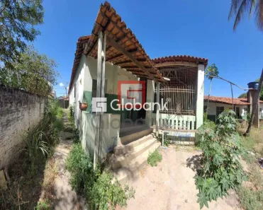 Casa com 8 Quartos à venda, 1674m² no Zona Rural, Januária