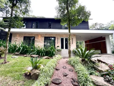 Casa de Condomínio com 4 Quartos à venda, 342m² no Lagos do Bosque, Gramado