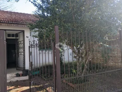 Casa com 2 Quartos à venda, 60m² no Passo da Areia, Porto Alegre