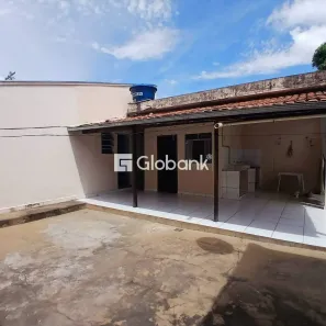 Casa com 6 Quartos à venda, 180m² no Sagrada Família, Montes Claros