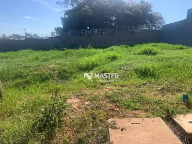 Lote/Terreno à venda, 257m² no Jardim Tropical, Marília