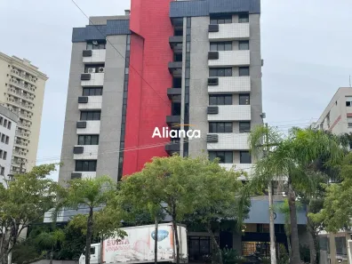 Sala Comercial para alugar, 65m² no Três Figueiras, Porto Alegre