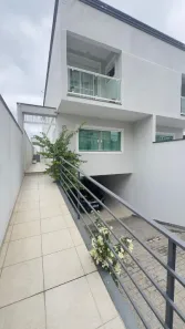 Sobrado com 3 Quartos à venda, 240m² no Vila Yara, Osasco