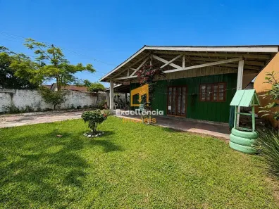Casa com 2 Quartos à venda, 75m² no Albatroz, Matinhos