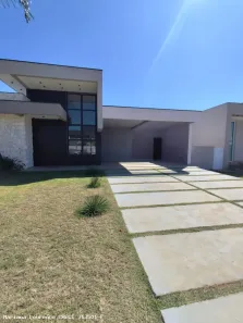 Casa de Condomínio com 4 Quartos à venda, 173m² no Ninho Verde II, Pardinho