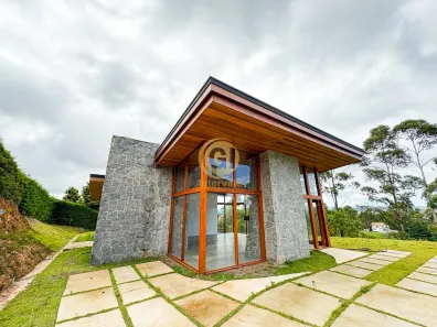 Casa de Condomínio com 3 Quartos à venda, 1038m² no Vila Abernéssia, Campos do Jordão