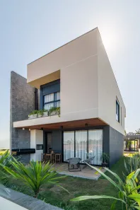 Sobrado com 3 Quartos à venda, 136m² no São Vicente, Gravataí