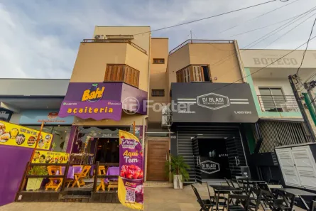 Prédio Comercial com 7 Quartos à venda, 404m² no Marechal Rondon, Canoas