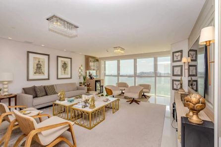 Apartamento com 3 Quartos à venda, 164m² no Pioneiros, Balneário Camboriú