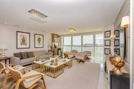 Apartamento com 3 Quartos à venda, 164m² no Pioneiros, Balneário Camboriú