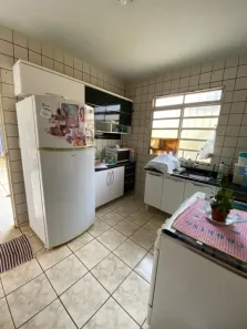 Casa com 2 Quartos à venda, 170m² no Beija-Flor, Uberaba