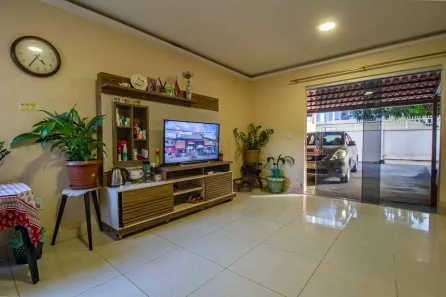 Casa com 4 Quartos à venda, 320m² no Guará I, Brasília