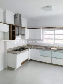 Casa com 3 Quartos à venda, 180m² no Osvaldo Rezende, Uberlândia