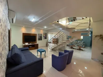 Cobertura com 4 Quartos à venda, 358m² no Santa Mônica, Uberlândia
