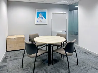 Sala Comercial para alugar, 20m² no Humaitá, Rio de Janeiro