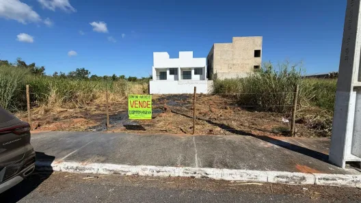 Lote/Terreno à venda, 300m² no Bosque da Figueira, Governador Valadares