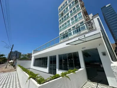 Apartamento com 3 Quartos para alugar, 120m² no Centro, Balneário Piçarras