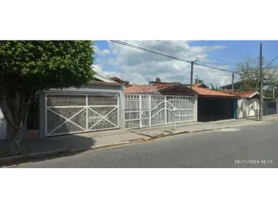 Casa com 3 Quartos à venda, 140m² no Vila Santa Isabel, Taubaté