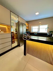 Sobrado com 3 Quartos à venda, 280m² no Jardim Itália, Cuiabá
