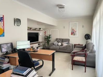 Casa com 3 Quartos à venda, 225m² no Saúde, São Paulo