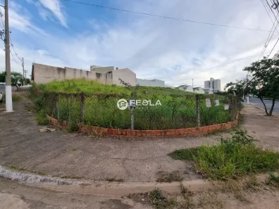 Lote/Terreno à venda, 428m² no Jardim São Domingos, Americana