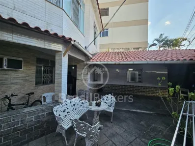 Casa com 6 Quartos à venda, 192m² no Jardim Guanabara, Rio de Janeiro