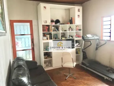 Casa com 3 Quartos à venda, 130m² no Vila Santa Helena, São José dos Campos