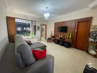 Casa com 4 Quartos à venda, 211m² no Jaraguá, Piracicaba