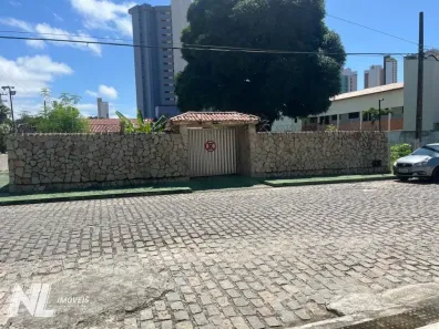 Casa com 3 Quartos à venda, 200m² no Ponta Negra, Natal