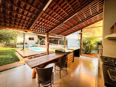 Casa com 4 Quartos para alugar, 245m² no Setor Sudoeste, Goiânia