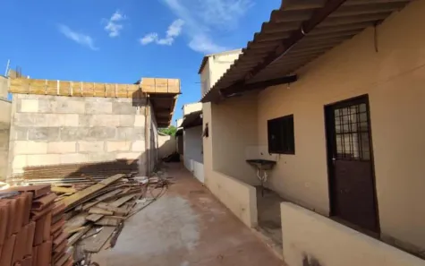 Kitnet com 1 Quarto para alugar, 30m² no Jardim Tijuca, Campo Grande