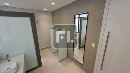 Sala Comercial para alugar, 300m² no Consolação, São Paulo