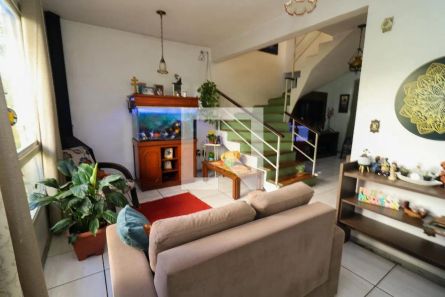 Casa de Condomínio com 3 Quartos à venda, 157m² no Santo Antônio, Porto Alegre
