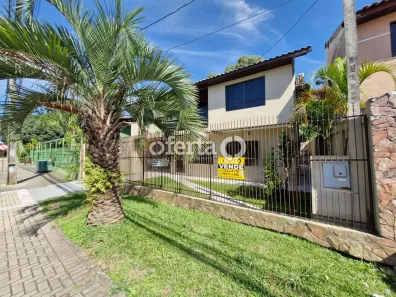 Sobrado com 4 Quartos à venda, 307m² no Vila Nova, Araucária