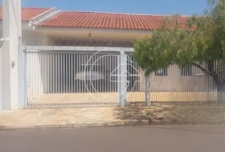 Casa com 3 Quartos à venda, 250m² no Centro, Marília