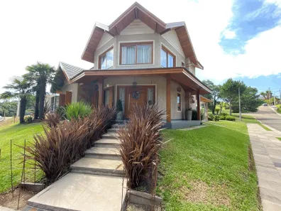 Casa com 3 Quartos à venda, 222m² no Carniel, Gramado