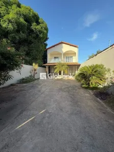 Casa com 4 Quartos à venda, 200m² no Vila Exposição, Montes Claros