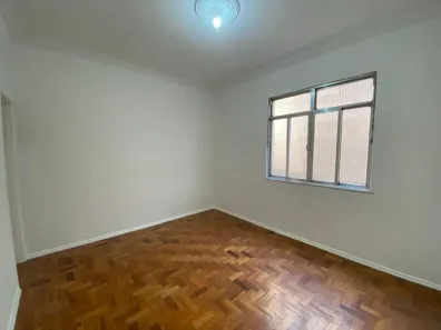 Apartamento com 2 Quartos para alugar, 62m² no Santo Cristo, Rio de Janeiro