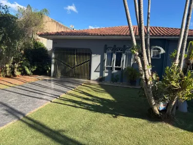 Casa com 3 Quartos à venda, 198m² no Jardim Alvorada, Maringá