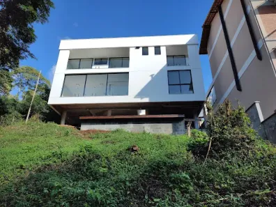 Casa de Condomínio com 3 Quartos à venda, 231m² no Cônego, Nova Friburgo